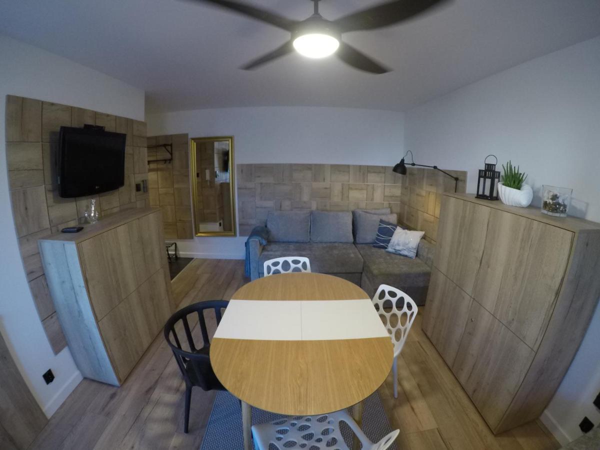 ApartHotel Gdanska14 Krynica Morska Bagian luar foto